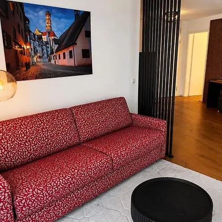 Goldenkey-suites - Luxury 'perlachturm' - Direct Views Of Rathausplatz & Perlach Tower - New In 2026 Aψβούργη