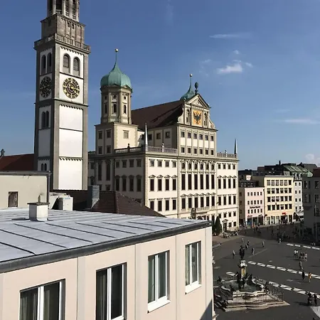 Goldenkey-suites - Luxury 'perlachturm' - Direct Views Of Rathausplatz & Perlach Tower - New In 2026 * Aψβούργη
