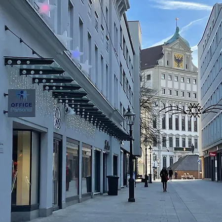 Apartment Goldenkey-suites - Luxury 'perlachturm' - Direct Views Of Rathausplatz&perlach Tower - New In 2026 *